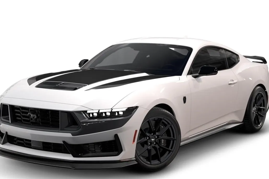 2025 Ford Mustang Dark Horse Deluxe photo 1