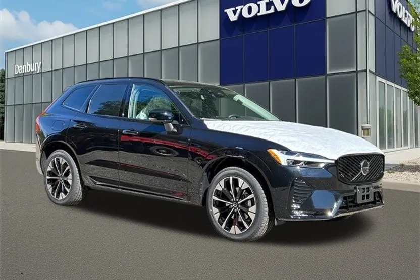 2026 Volvo XC60 B5 Plus photo 1
