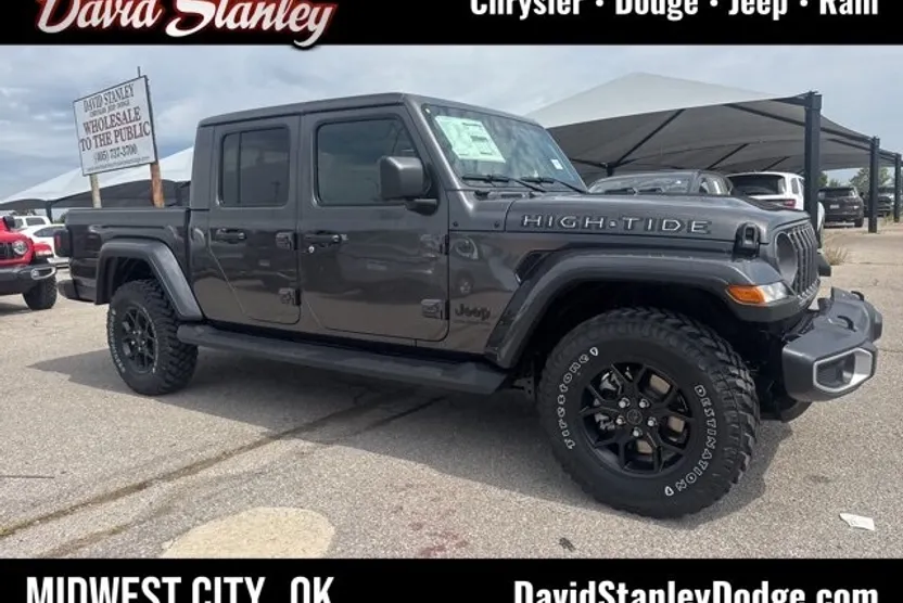 2025 Jeep Gladiator Sport photo 1