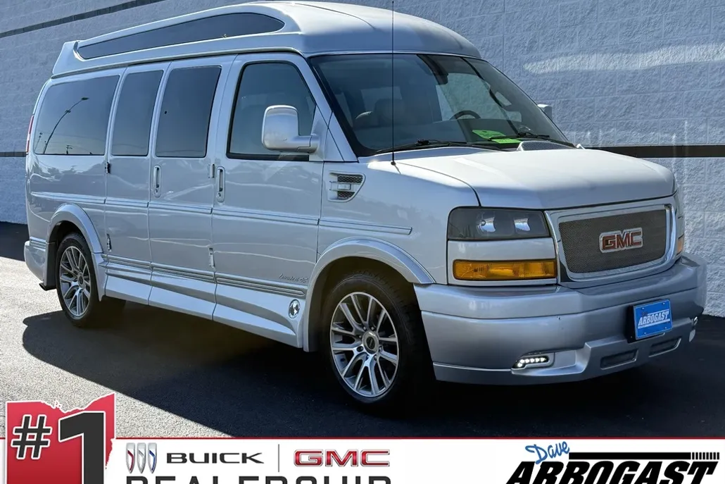 2020 Gmc Savana 2500 Cargo photo 1