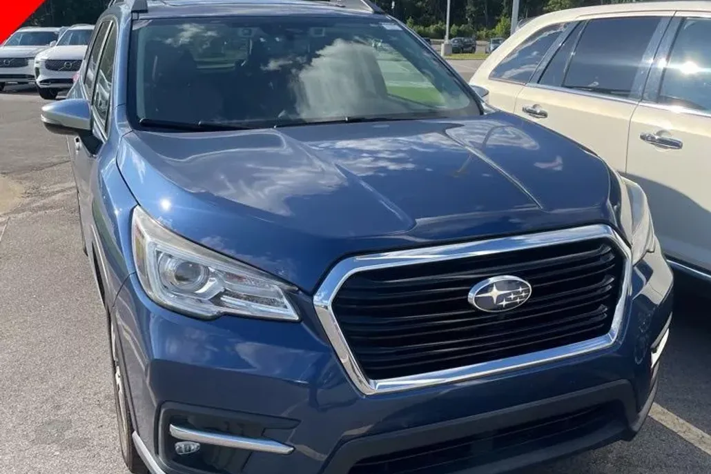 2019 Subaru Ascent Touring photo 1