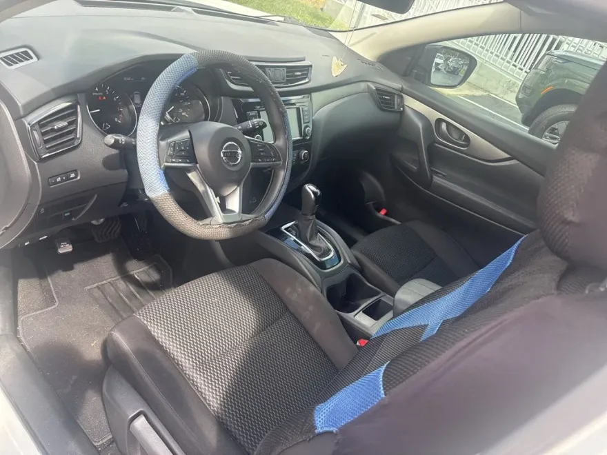 2019 Nissan Rogue Sport S photo 1