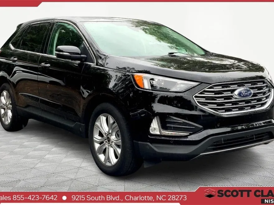 2024 Ford Edge Titanium photo 1