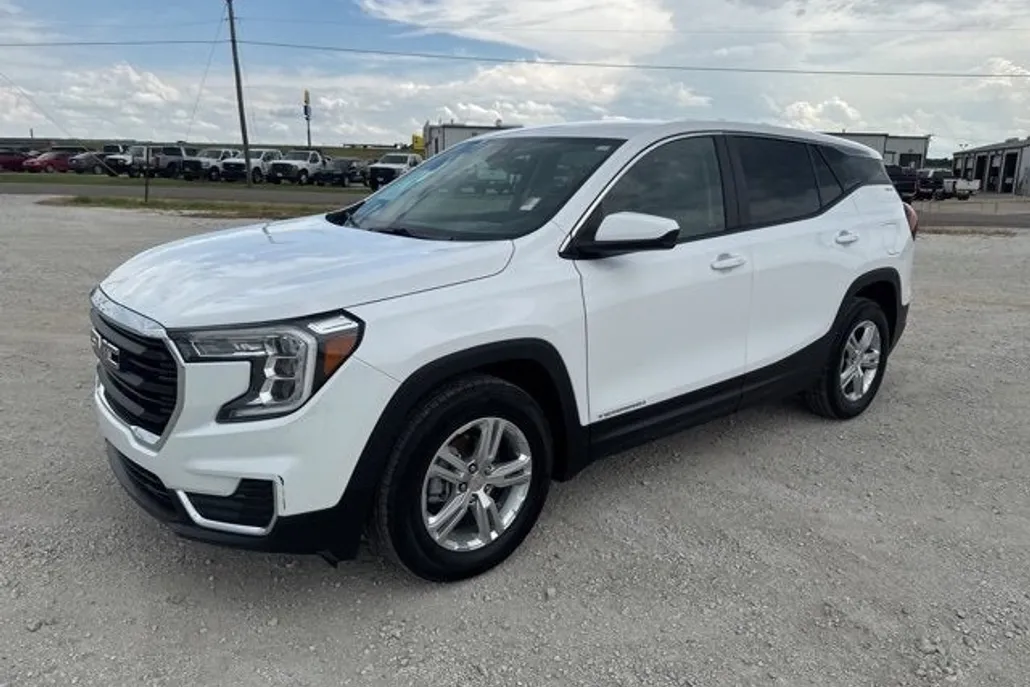 2024 Gmc Terrain SLE photo 1