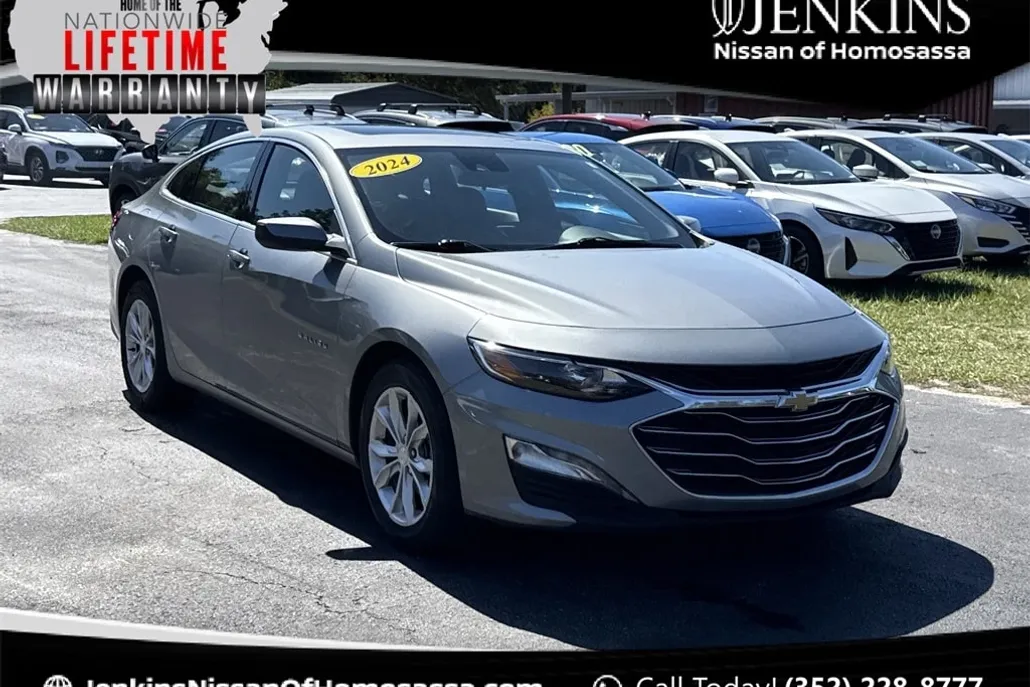 2024 Chevrolet Malibu 1LT photo 1