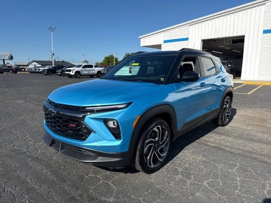2025 Chevrolet Trailblazer RS photo 1