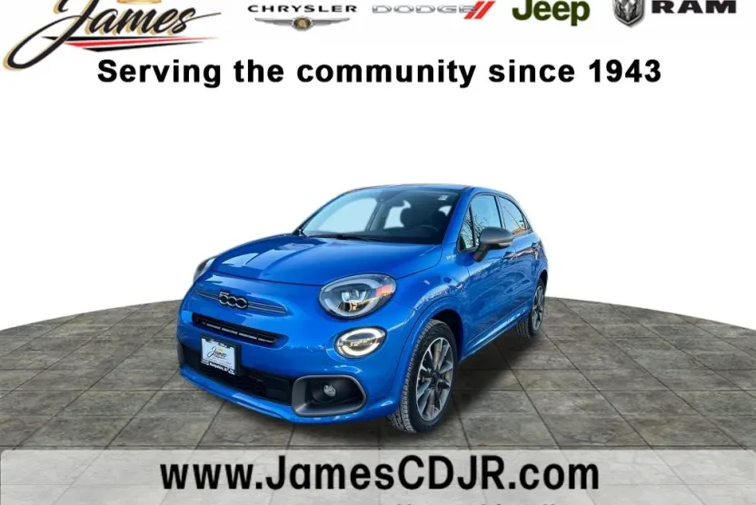 2023 Fiat 500X Pop Sport photo 1
