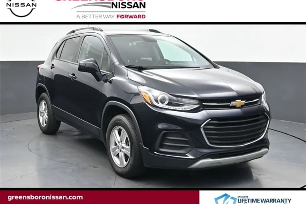 2021 Chevrolet Trax LT photo 1