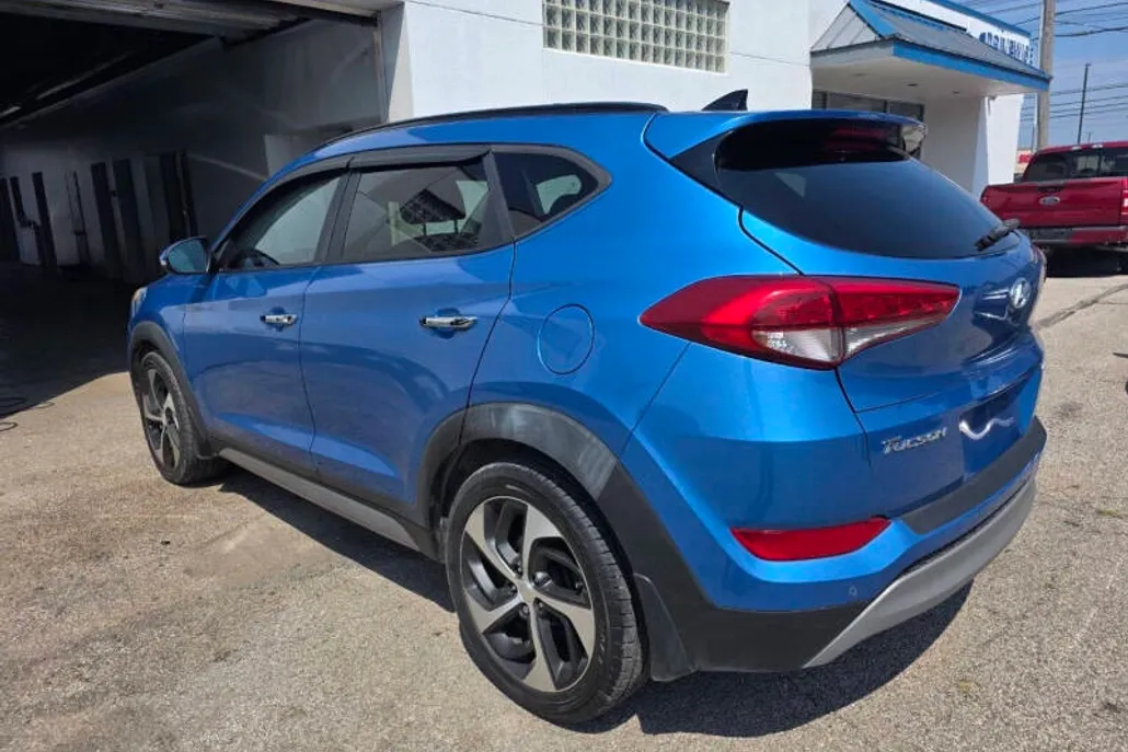 2017 Hyundai Tucson Limited photo 1