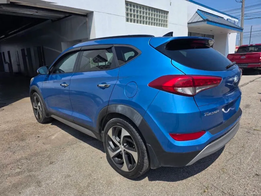 2017 Hyundai Tucson Limited photo 1