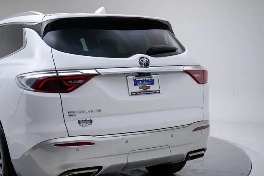 2024 Buick Enclave Premium photo 1