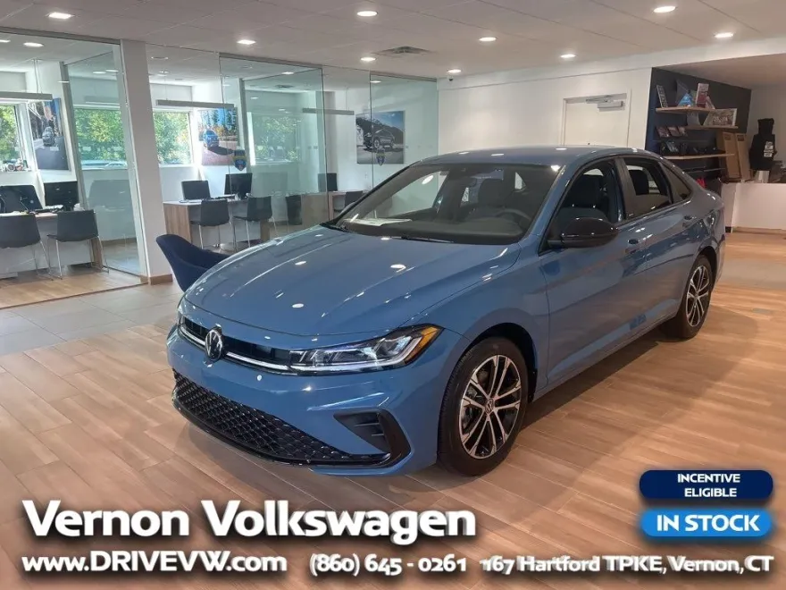 2025 Volkswagen Jetta 1.5T Sport photo 1