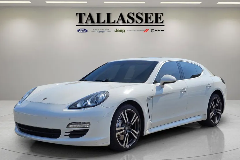 2012 Porsche Panamera S photo 1