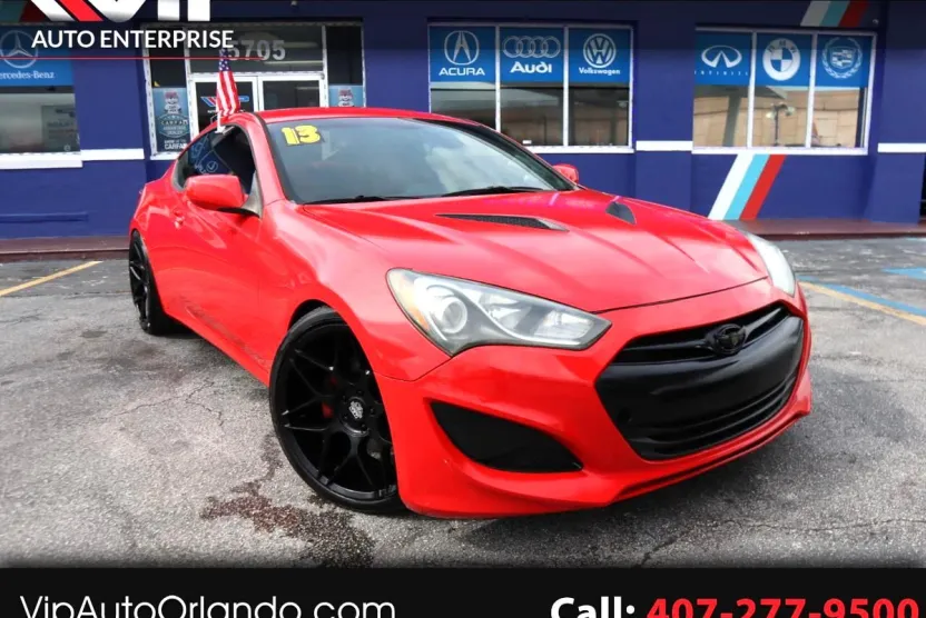 2013 Hyundai Genesis Coupe 2.0T R-Spec photo 1