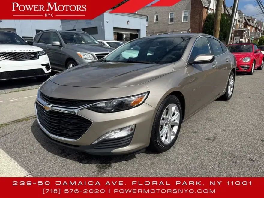 2022 Chevrolet Malibu 1LT photo 1