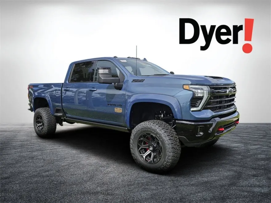 2025 Chevrolet Silverado 2500HD LTZ photo 1