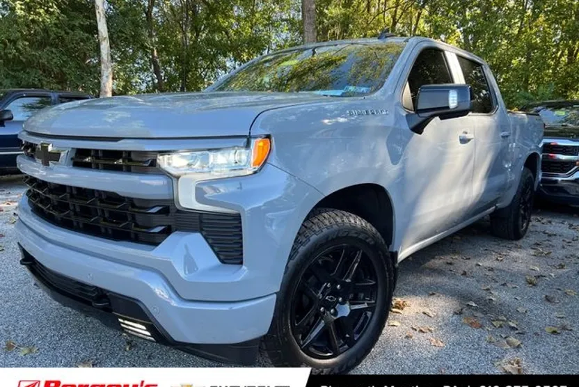 2024 Chevrolet Silverado 1500 RST photo 1