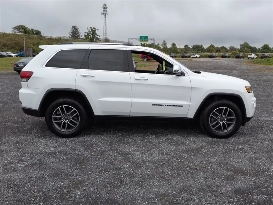 2020 Jeep Grand Cherokee Limited photo 1