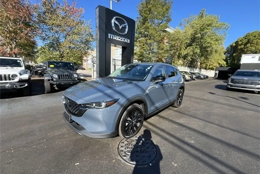 2023 Mazda CX-5 Preferred photo 1