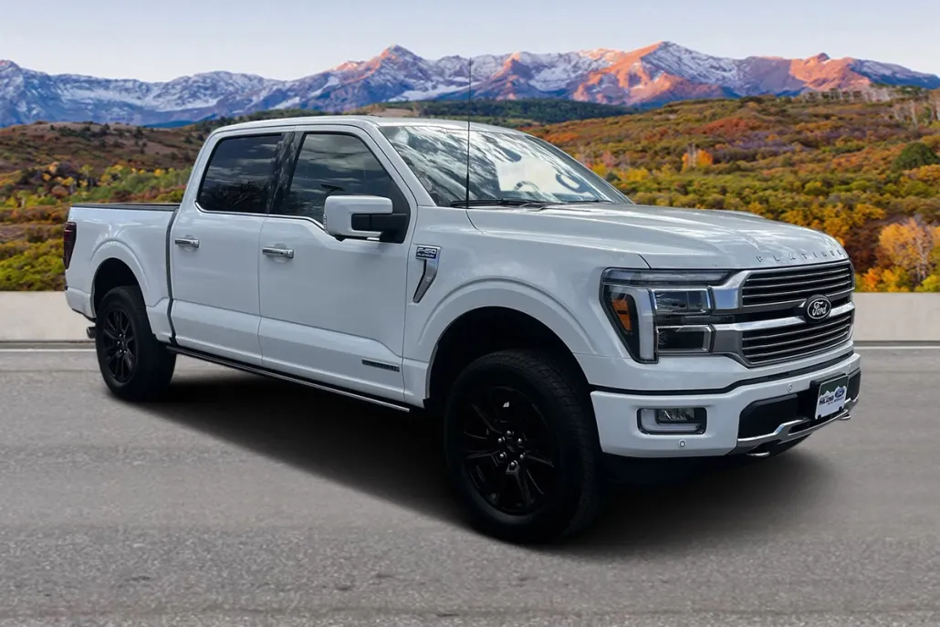 2024 Ford F-150 Platinum photo 1