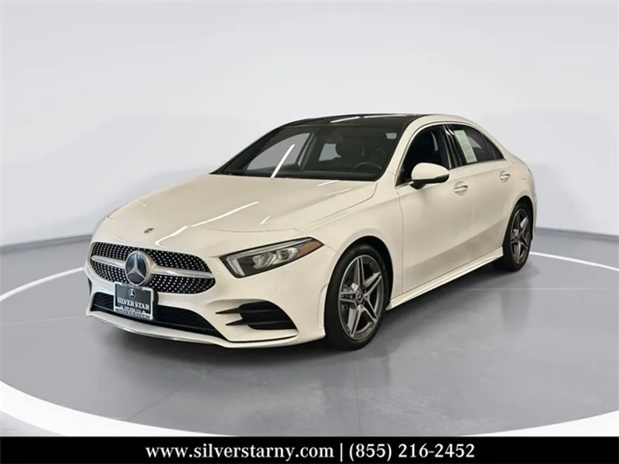 2022 Mercedes Benz A 220 4MATIC photo 1