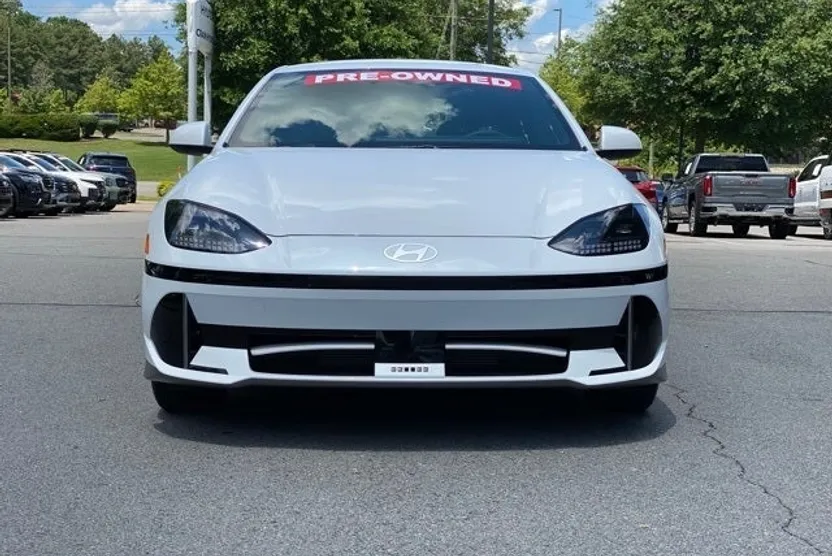 2025 Hyundai Ioniq 6 SE photo 1