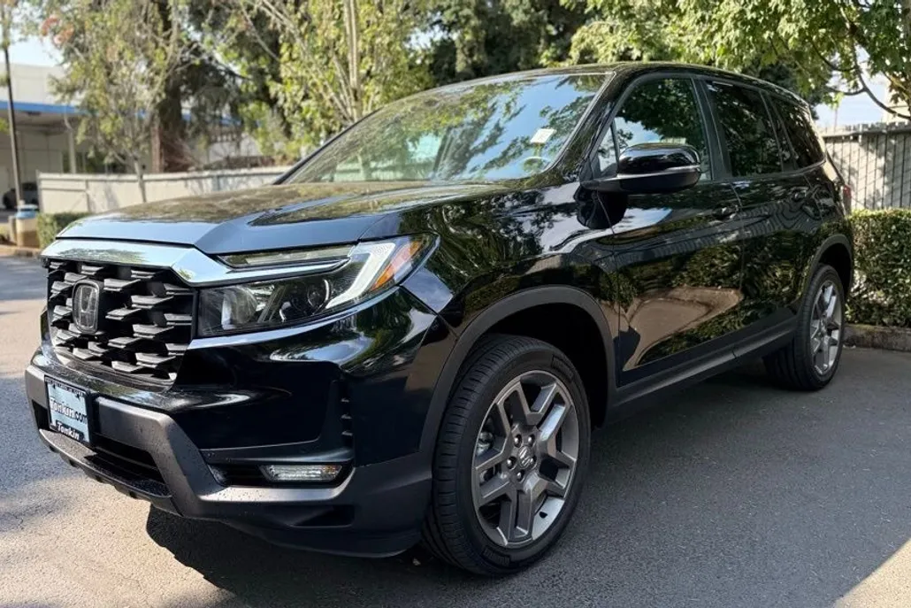 2022 Honda Passport EX-L photo 1