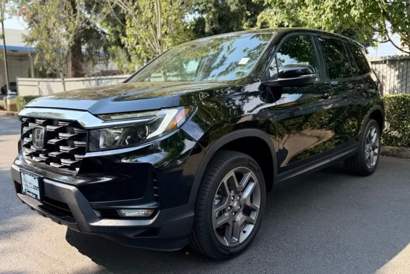 2022 Honda Passport EX-L photo 1