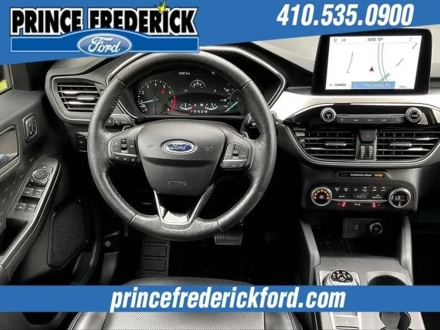 2020 Ford Escape SEL photo 1