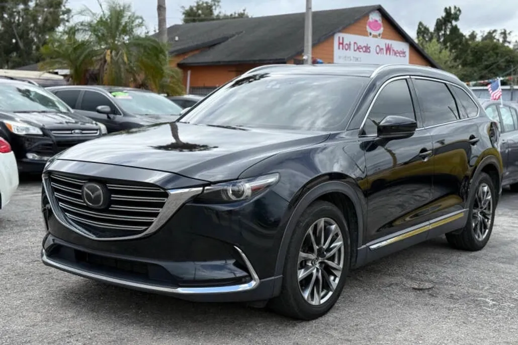 2016 Mazda CX-9 Grand Touring photo 1