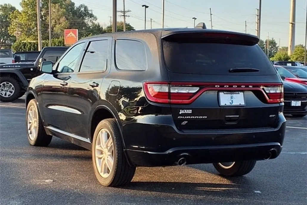 2022 Dodge Durango GT Plus photo 1