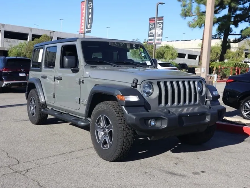 2018 Jeep Wrangler Unlimited Sport S photo 1