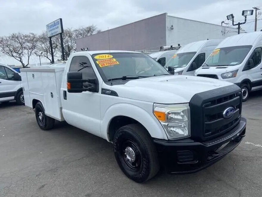2014 Ford F-250 XL photo 1