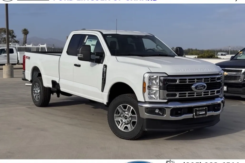 2025 Ford F-350 XLT photo 1