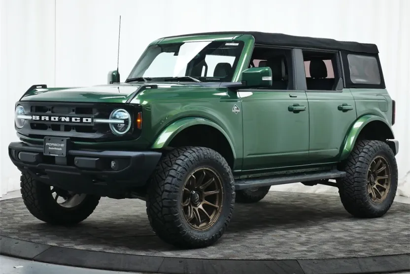 2022 Ford Bronco Base Big Bend Black Diamond Outer Banks Badlands Wildtrak Everglades photo 1