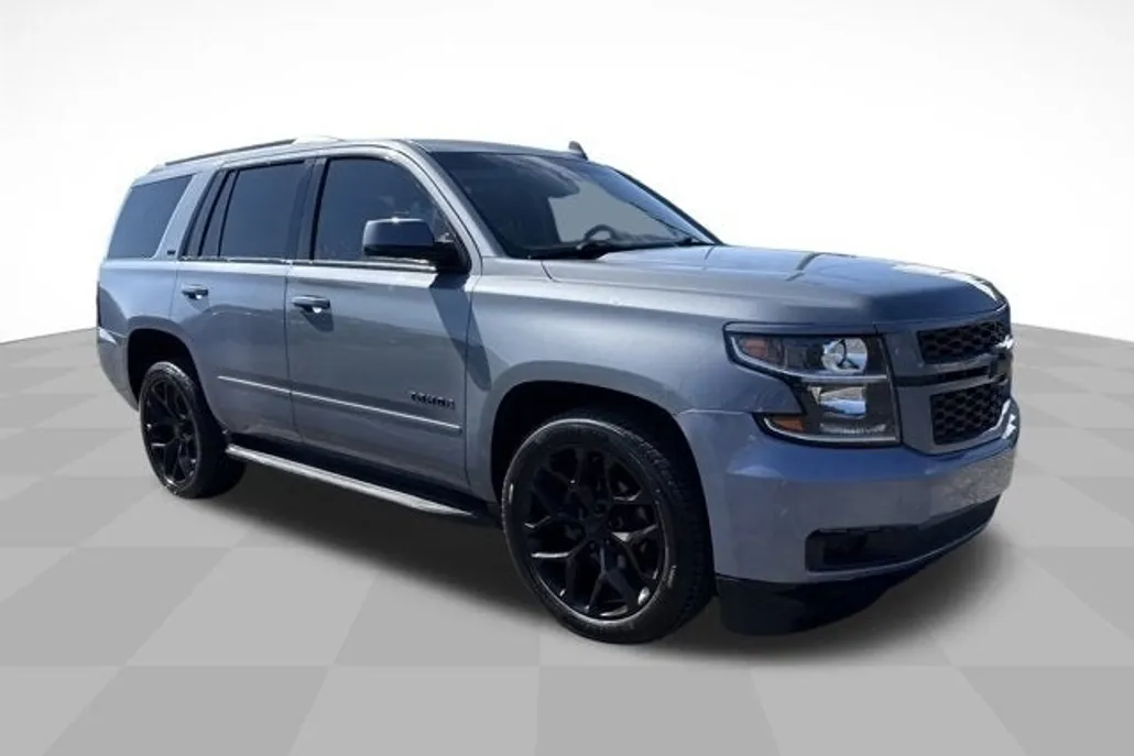 2016 Chevrolet Tahoe LTZ photo 1