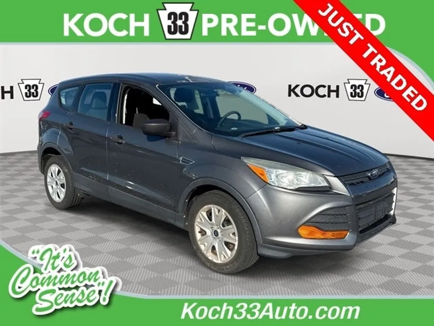 2014 Ford Escape S photo 1