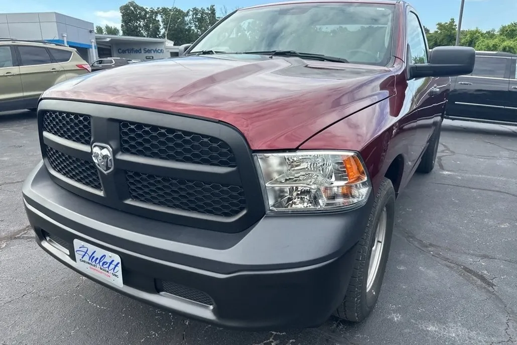 2022 Ram 1500 Classic Tradesman photo 1