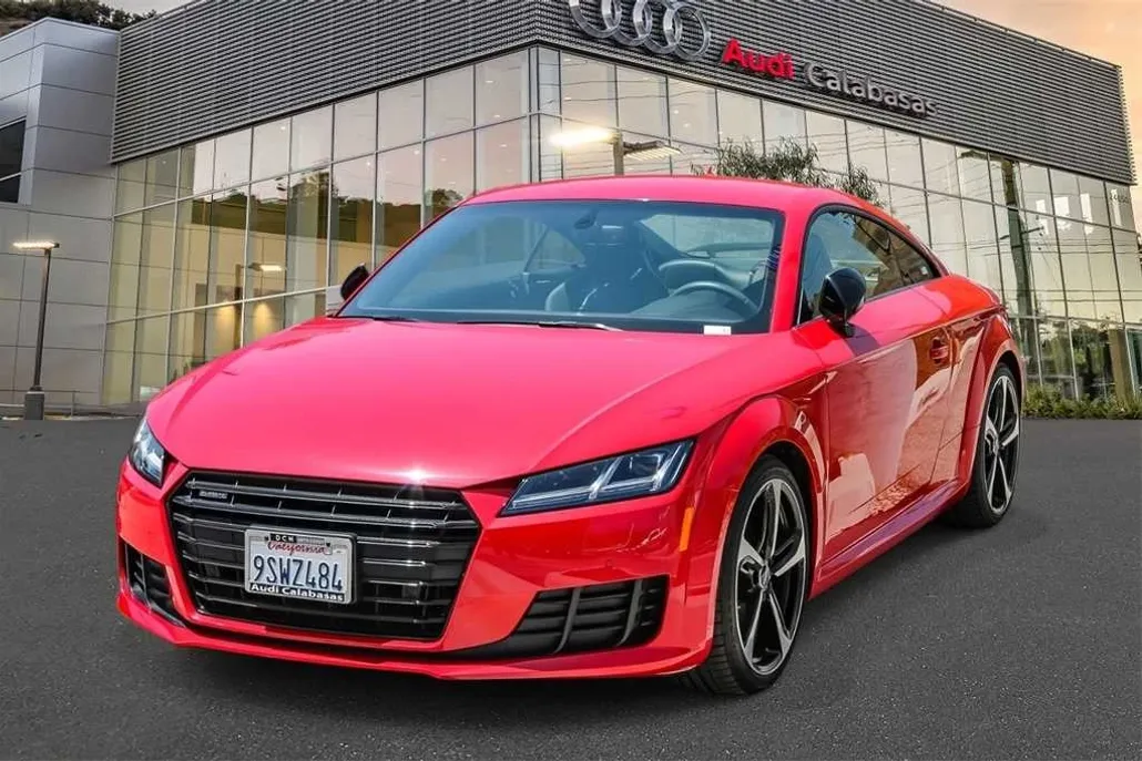 2018 Audi TT 2.0T Coupe photo 1