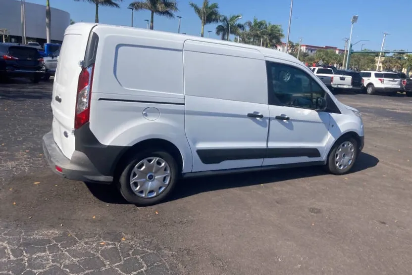 2017 Ford Transit Connect XL photo 1
