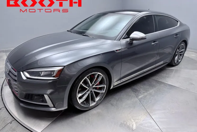 2018 Audi S5 Prestige photo 1