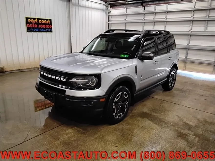 2022 Ford Bronco Sport Outer Banks photo 1