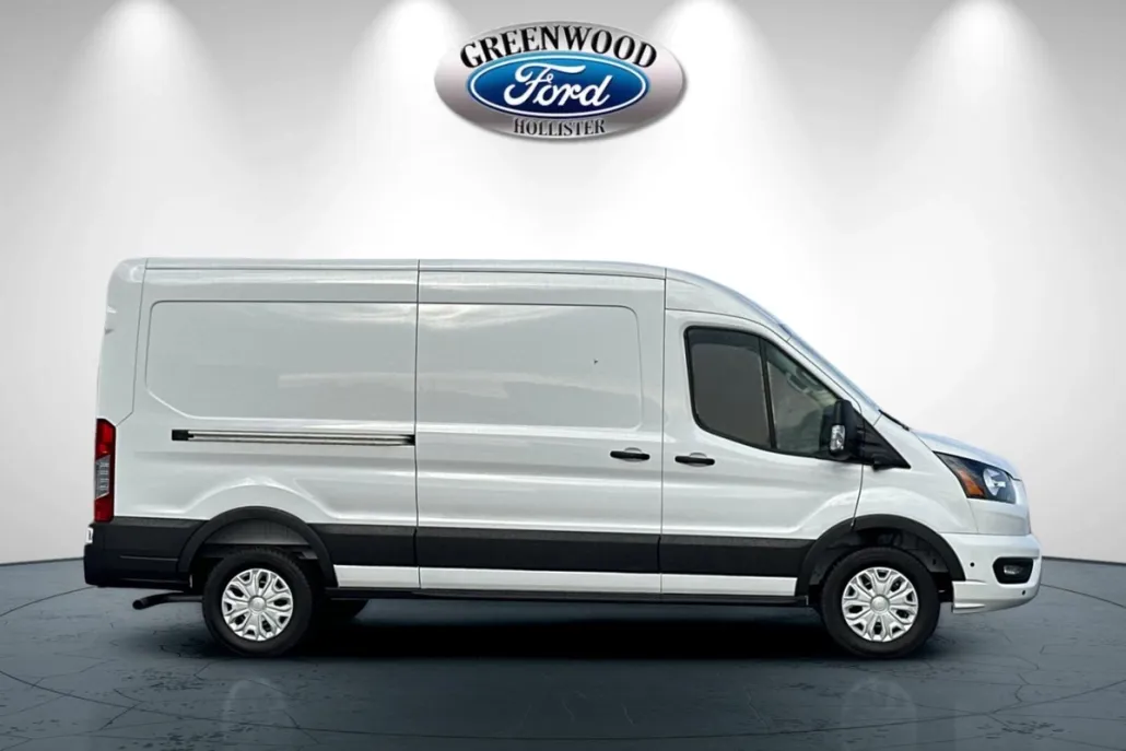 2025 Ford Transit photo 1