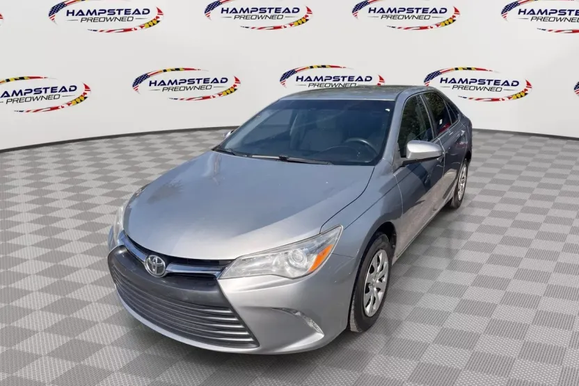 2017 Toyota Camry XLE XSE photo 1
