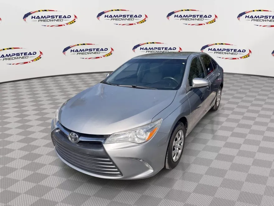 2017 Toyota Camry XLE XSE photo 1