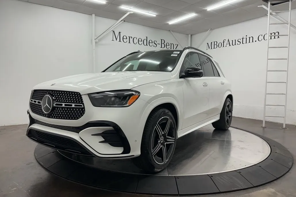 2025 Mercedes Benz GLE 350 4MATIC photo 1