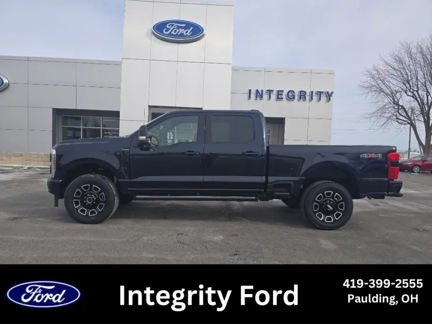 2025 Ford F-350 Platinum photo 1