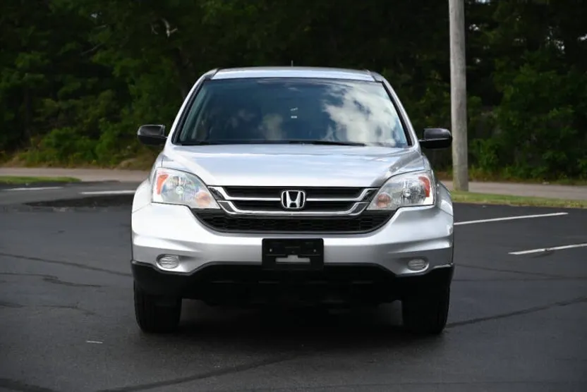 2010 Honda CR-V LX photo 1