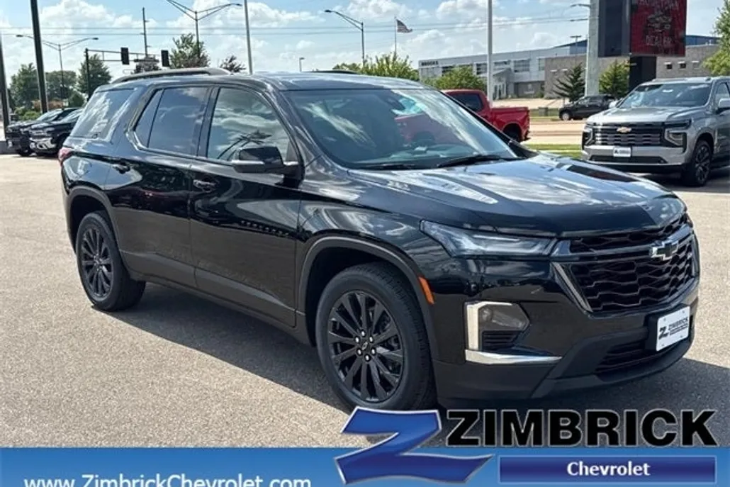 2023 Chevrolet Traverse RS photo 1