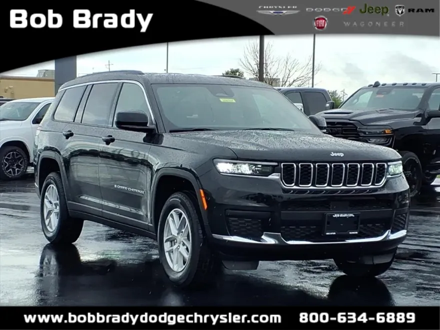 2025 Jeep Grand Cherokee Laredo photo 1